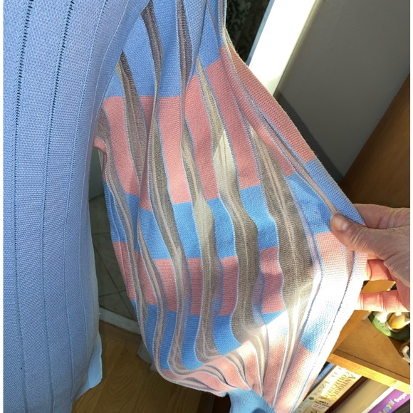 Exclusive Piper and Scoot sweater - Picture 4 of 6